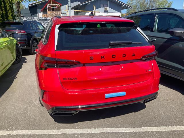 Skoda Octavia Combi 2.0 TSI 195 kW RS DSG, AHK, Navi, Matrix, Canton, Side, Winter, 5 J.-Garantie 