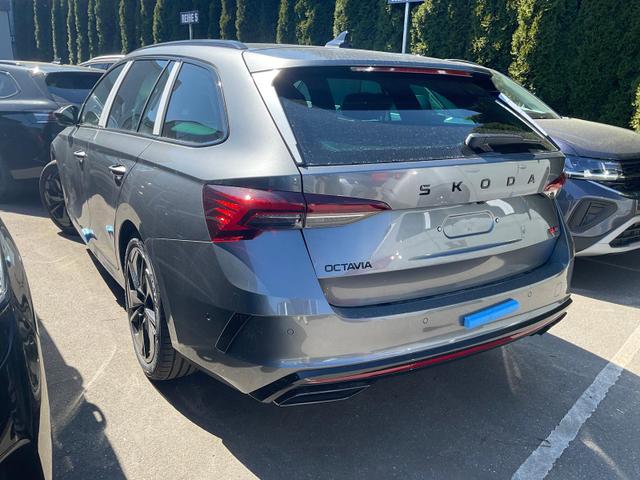 Skoda Octavia Combi 2.0 TSI 195 kW RS DSG, AHK, Navi, Matrix, Canton, Side, Winter, 5 J.-Garantie 