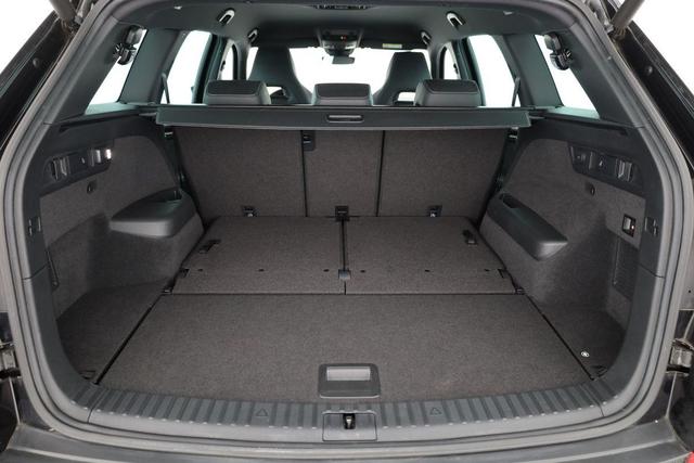 Skoda Kodiaq Sportline 2.0 TDI DSG Sportline, 7-Sitzer, AHK, Navi, Side, Kamera, Winter, 19-Zoll 