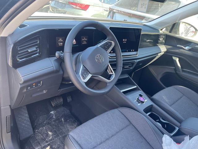 Volkswagen Tiguan - 1.5 eTSI 110 kW Life DSG Life, AHK, Navi, Side, el. Klappe, LED-Plus, 5-J Garantie