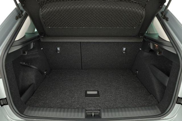 Skoda Kamiq Selection 1.0 TSI DSG Selection, Matrix, Kamera, Ladeboden, Winter, 16-Zoll 