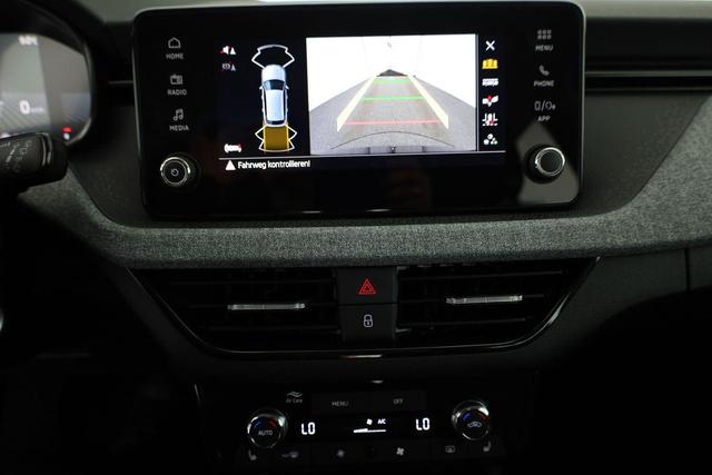 Skoda Kamiq Selection 1.5 TSI DSG Selection, AHK, LED, Kamera, Ladeboden, Winter 