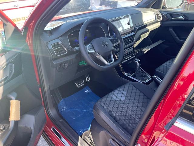 Volkswagen T-Cross - 1.5 TSI 110 kW R-Line DSG R-Line, AHK, IQ.Light, Navi, Side, Kamera, Winter, 18-Zoll
