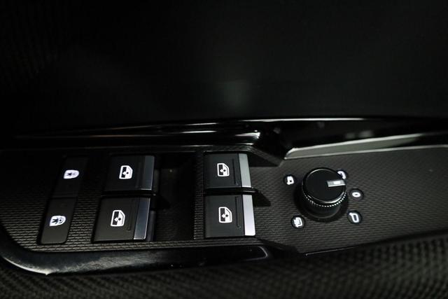 Audi Q3 Sportback TFSI quattro 150 kW quattro, AHK, Navi, AreaView, Side, Sound, Winter, 18-Zoll 