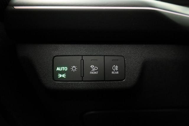 Audi Q3 Sportback TFSI quattro 150 kW quattro, AHK, Navi, AreaView, Side, Sound, Winter, 18-Zoll 