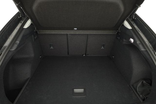 Audi Q3 Sportback TFSI quattro 150 kW quattro, AHK, Navi, AreaView, Side, Sound, Winter, 18-Zoll 