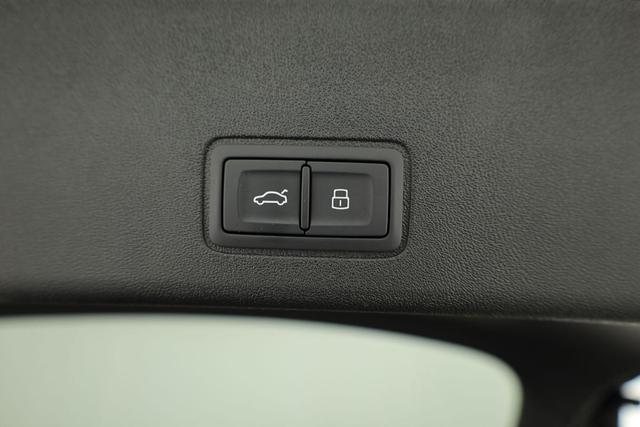 Audi Q3 Sportback TFSI quattro 150 kW quattro, AHK, Navi, AreaView, Side, Sound, Winter, 18-Zoll 