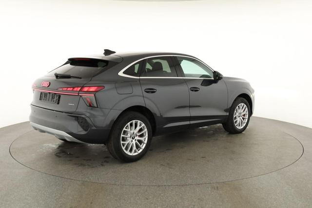 Audi Q3 Sportback TFSI quattro 150 kW quattro, AHK, Navi, AreaView, Side, Sound, Winter, 18-Zoll 