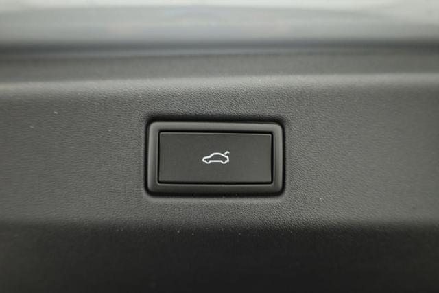 Volkswagen ID.7 Kombi Pro S 210 kW Tourer Black Style, IQ.Light, HuD, AreaView, 20-Zoll, Side, Winter 