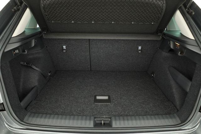 Skoda Kamiq Selection 1.0 TSI DSG Selection, AHK, Matrix, Kamera, Ladeboden, Winter 