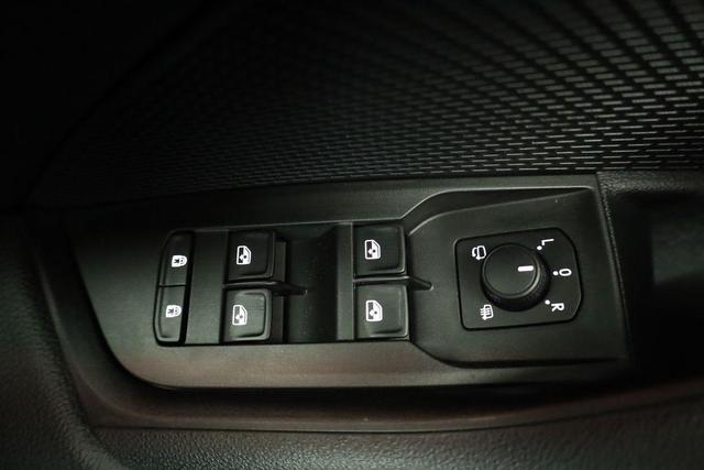 Skoda Octavia Combi 2.0 TSI 195 kW RS DSG, AHK, Navi, Matrix, Side, Winter, 5 J.-Garantie 