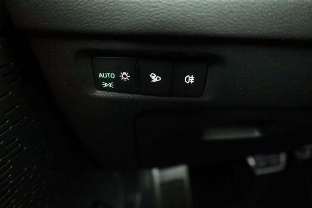 Skoda Octavia Combi 2.0 TSI 195 kW RS DSG, AHK, Navi, Matrix, Side, Winter, 5 J.-Garantie 