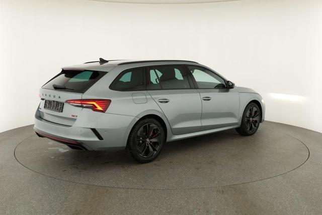 Skoda Octavia Combi 2.0 TSI 195 kW RS DSG, AHK, Navi, Matrix, Side, Winter, 5 J.-Garantie 