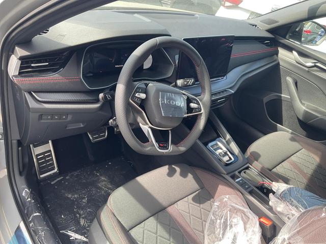 Skoda Octavia Combi - 2.0 TSI 195 kW RS DSG, AHK, Navi, Matrix, Canton, Side, Winter, 5 J.-Garantie