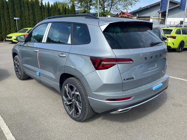 Skoda Karoq Sportline 4x4 2.0 TSI DSG Sportline, Pano, AHK, Navi, Matrix, Side, Winter, 5 J.-Garantie 