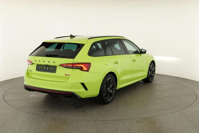 Skoda Octavia Combi 2.0 TSI 195 kW RS DSG, Pano, AHK, Navi, Matrix, Side, Winter, 5 J.-Garantie 