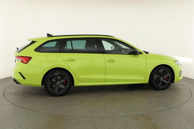 Skoda Octavia Combi 2.0 TSI 195 kW RS DSG, Pano, AHK, Navi, Matrix, Side, Winter, 5 J.-Garantie 