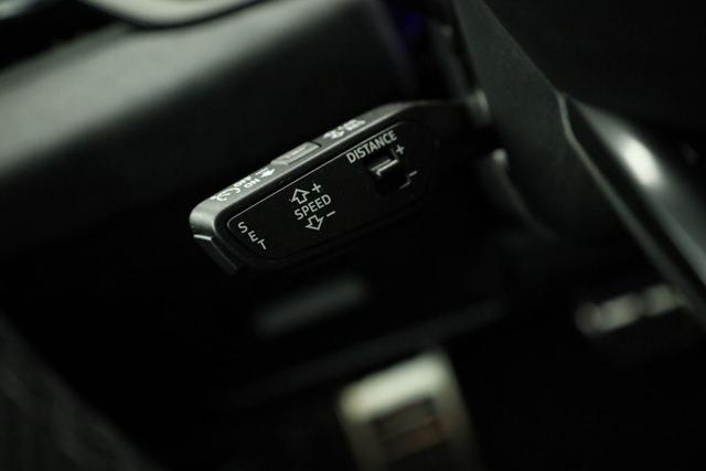 Audi S5 Kombi TFSI quattro 270 kW Avant quattro, Standheizung, HuD, Pano, B&O, Leder, 20-Zoll, TechPro, sofort 