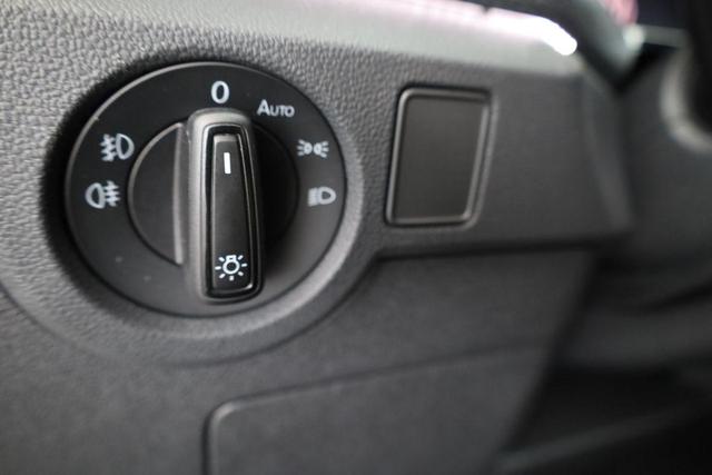 Volkswagen T-Cross Style 1.5 TSI DSG R-LINE, LED, Navi, Kamera, 1. Hand 