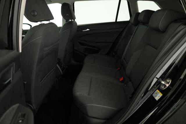 Volkswagen Golf Variant LIFE VIII 2.0 TDI DSG Life, AHK, easyOpen, Kamera, 3-J Garantie 