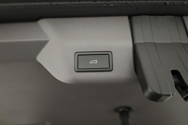 Volkswagen T7 Multivan eHybrid 4M Business L&Uuml;, 7-Sitzer, AHK, IQ.Light, easyOpen, Navi, 5-J Garantie 