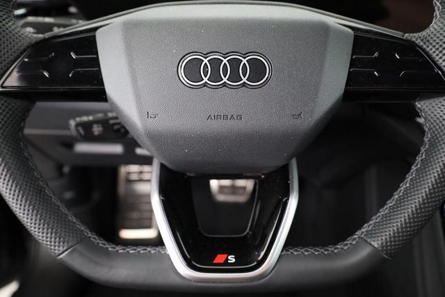 Audi Q5 2.0 TDI 150 kW quattro S-Tronic, neues Modell, AHK, Leder 