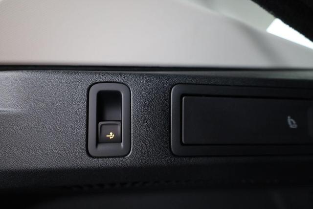 Volkswagen Tiguan 1.5 eTSI 110 kW Life DSG Life, AHK, Navi, Side, el. Klappe, LED-Plus, 5-J Garantie 