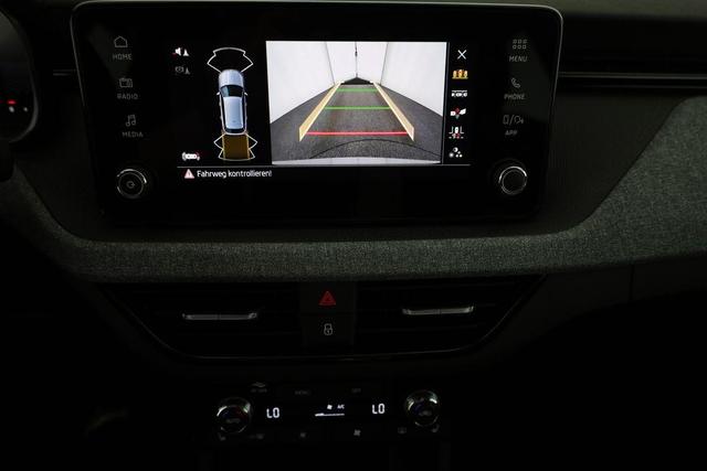 Skoda Kamiq Selection 1.0 TSI DSG Selection, AHK, Matrix, Kamera, Ladeboden, Winter, 16-Zoll 
