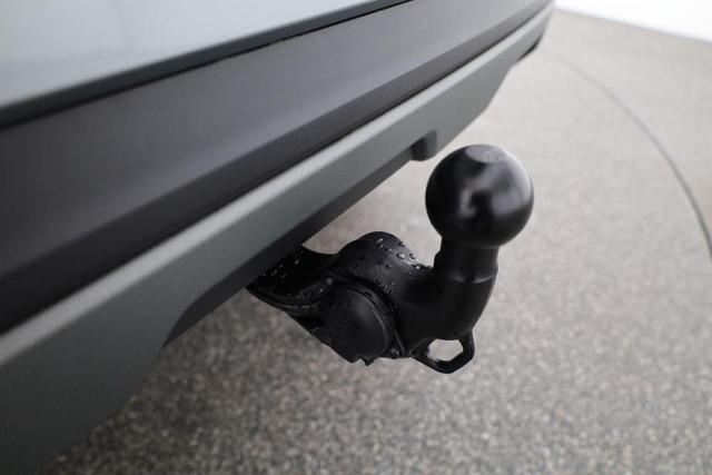 Skoda Kamiq Selection 1.0 TSI DSG Selection, AHK, Matrix, Kamera, Ladeboden, Winter, 16-Zoll 