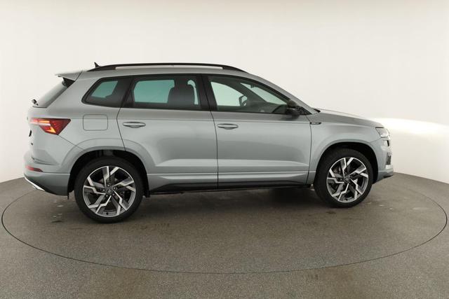 Skoda Karoq Sportline 4x4 2.0 TSI DSG Sportline, Pano, AHK, Navi, Matrix, Side, Winter, 5 J.-Garantie 