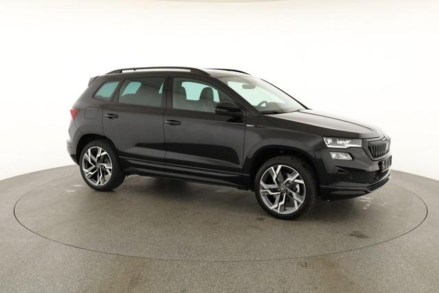 Skoda Karoq Sportline 4x4 2.0 TSI DSG Sportline, Pano, AHK, Navi, Matrix, Side, Winter, 5 J.-Garantie 
