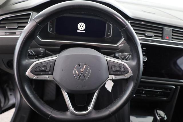 Volkswagen Tiguan Allspace LIFE 1.5 TSI DSG Life, AHK, ACC, 7-Sitzer, Navi, 18-Zoll 