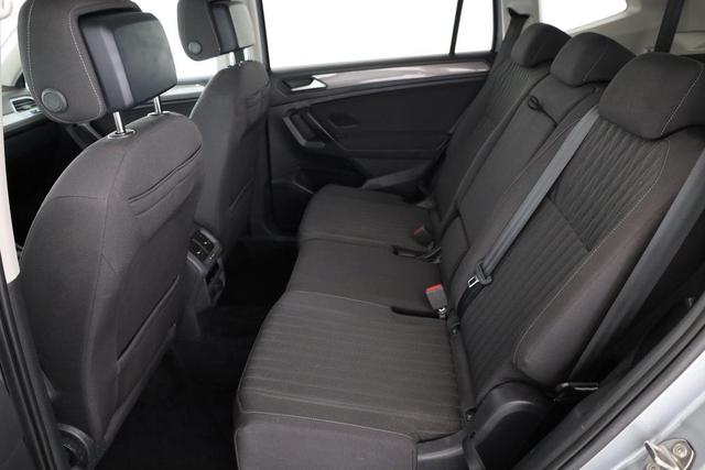 Volkswagen Tiguan Allspace LIFE 1.5 TSI DSG Life, AHK, ACC, 7-Sitzer, Navi, 18-Zoll 