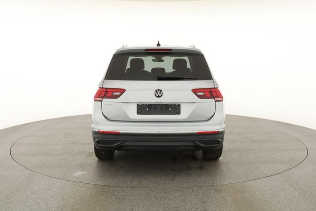 Volkswagen Tiguan Allspace LIFE 1.5 TSI DSG Life, AHK, ACC, 7-Sitzer, Navi, 18-Zoll 