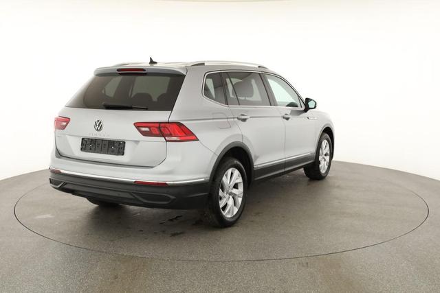 Volkswagen Tiguan Allspace LIFE 1.5 TSI DSG Life, AHK, ACC, 7-Sitzer, Navi, 18-Zoll 