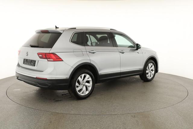 Volkswagen Tiguan Allspace LIFE 1.5 TSI DSG Life, AHK, ACC, 7-Sitzer, Navi, 18-Zoll 