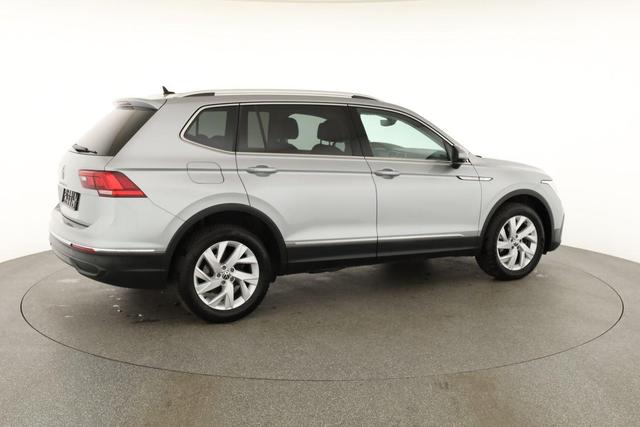 Volkswagen Tiguan Allspace LIFE 1.5 TSI DSG Life, AHK, ACC, 7-Sitzer, Navi, 18-Zoll 