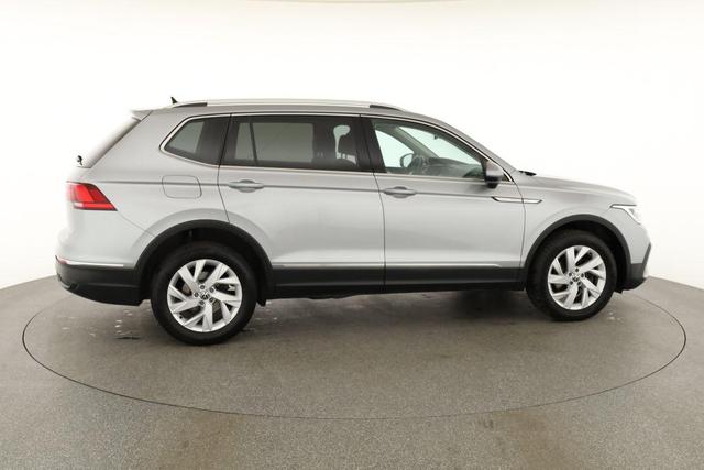Volkswagen Tiguan Allspace LIFE 1.5 TSI DSG Life, AHK, ACC, 7-Sitzer, Navi, 18-Zoll 