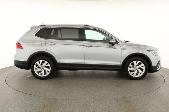 Volkswagen Tiguan Allspace LIFE 1.5 TSI DSG Life, AHK, ACC, 7-Sitzer, Navi, 18-Zoll 