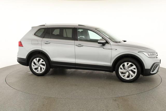 Volkswagen Tiguan Allspace LIFE 1.5 TSI DSG Life, AHK, ACC, 7-Sitzer, Navi, 18-Zoll 