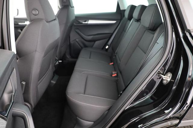 Skoda Karoq Selection 1.5 TSI DSG Selection, AHK, Navi, LED, Kamera, Winter, el. Klappe, Ladeboden, 4 J.-Garantie 