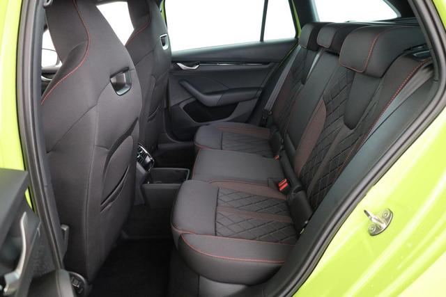 Skoda Octavia Combi 2.0 TSI 195 kW RS DSG, AHK, Navi, Matrix, Canton, Side, Winter, 5 J.-Garantie 