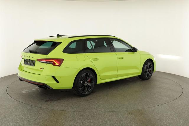 Skoda Octavia Combi 2.0 TSI 195 kW RS DSG, AHK, Navi, Matrix, Canton, Side, Winter, 5 J.-Garantie 