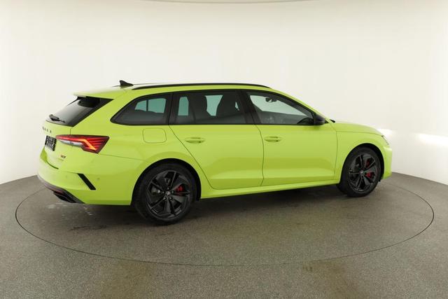 Skoda Octavia Combi 2.0 TSI 195 kW RS DSG, AHK, Navi, Matrix, Canton, Side, Winter, 5 J.-Garantie 