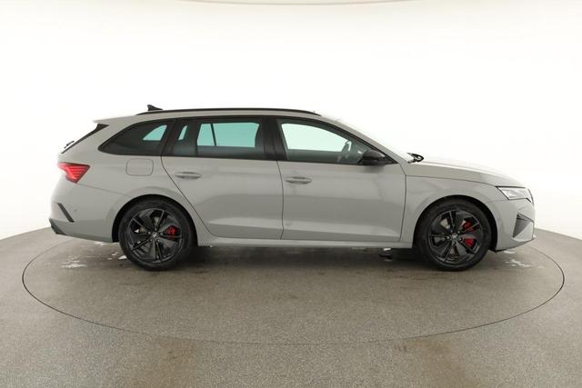 Skoda Octavia Combi 2.0 TSI 195 kW RS DSG, Pano, AHK, Navi, Matrix, Side, Winter, 5 J.-Garantie 