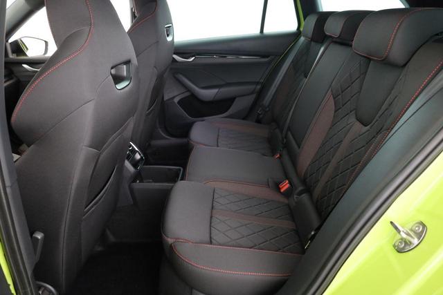 Skoda Octavia Combi 2.0 TSI 195 kW RS DSG, Standheizung, AHK, Navi, Matrix, Side, Winter, 5 J.-Garantie 