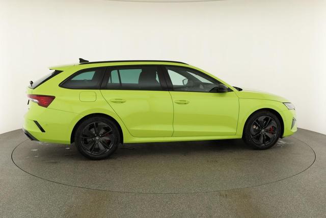 Skoda Octavia Combi 2.0 TSI 195 kW RS DSG, Standheizung, AHK, Navi, Matrix, Side, Winter, 5 J.-Garantie 