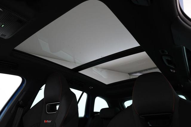 Skoda Octavia Combi 2.0 TSI 195 kW RS DSG, Pano, Standheizung, AHK, Navi, Matrix, Canton, Side, Winter, 5 J.-Garantie 