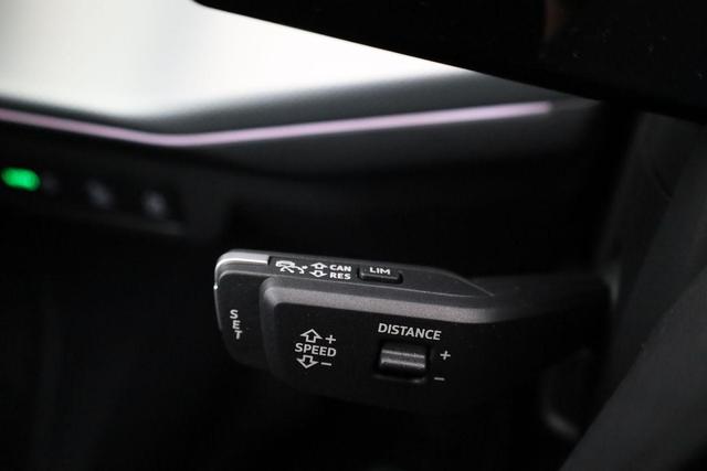 Audi Q3 TFSI quattro 150 kW S-LINE, AHK, Navi, AreaView, Side, Sound, Winter, 20-Zoll 