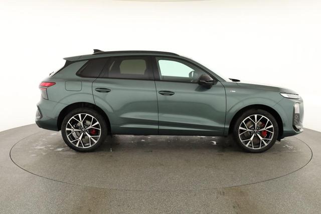 Audi Q3 TFSI quattro 150 kW S-LINE, AHK, Navi, AreaView, Side, Sound, Winter, 20-Zoll 